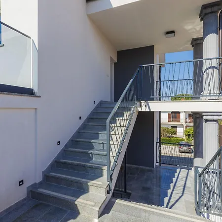 Amra 2 By Interhome Lejlighed Poreč