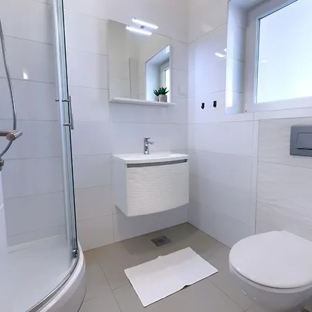 Amra 2 By Interhome Lejlighed