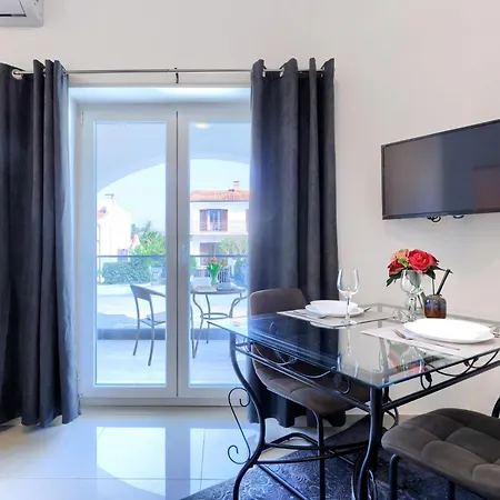Amra-2 By Interhome