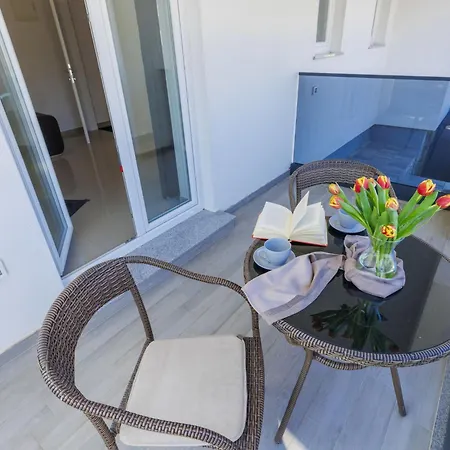 Amra 2 By Interhome Poreč